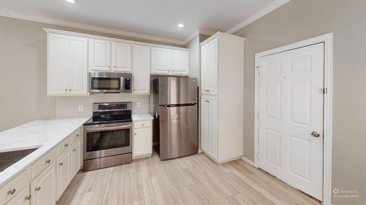 575 S Virginia Hills Dr #2604 - Photo 5 of 17