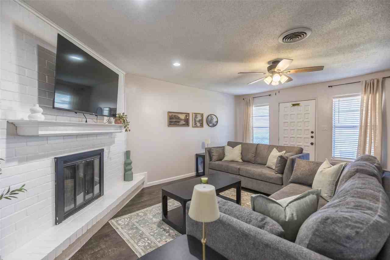 3333 S 27th St - Photo 4 of 35
