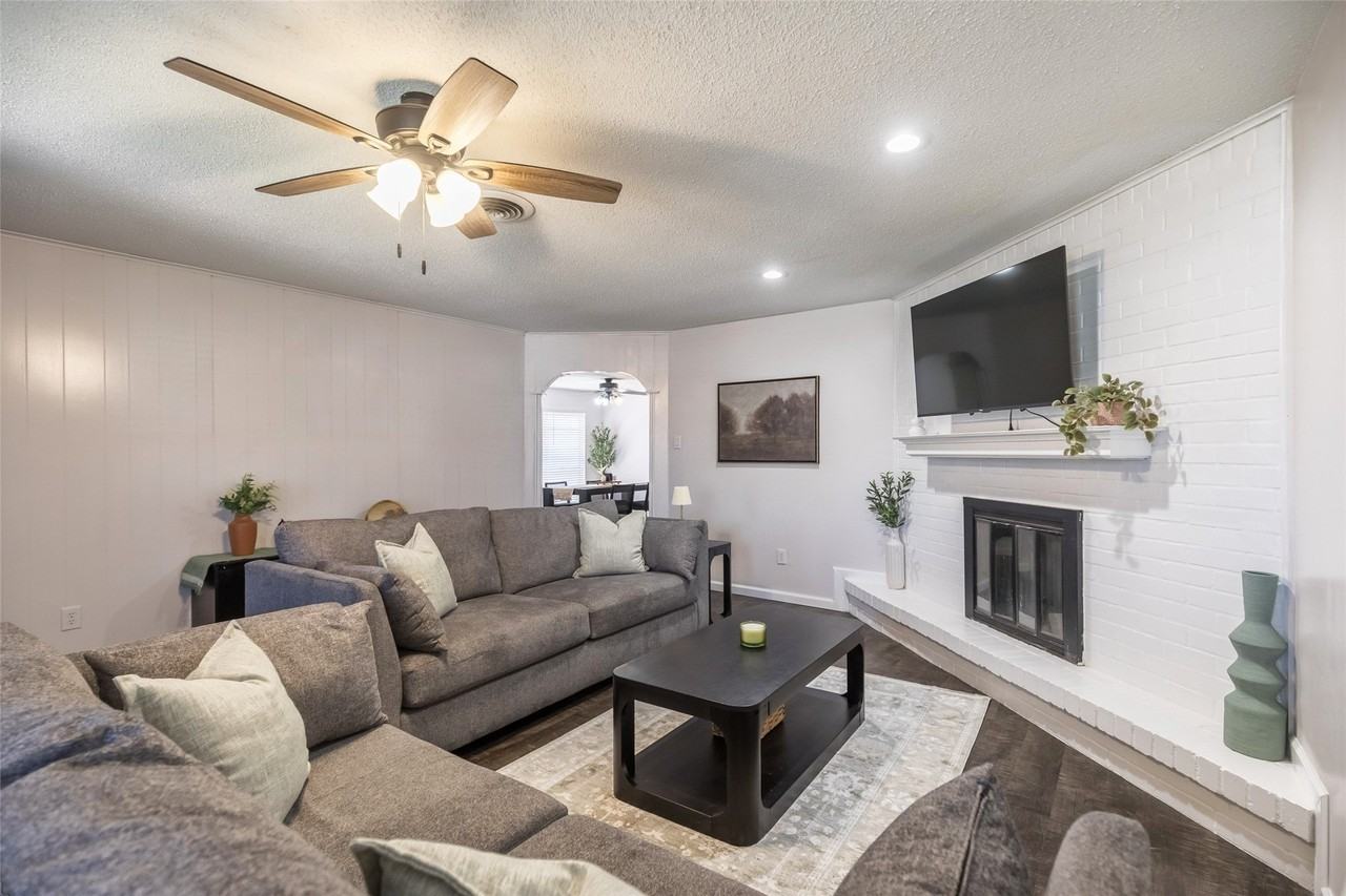 3333 S 27th St - Photo 6 of 35