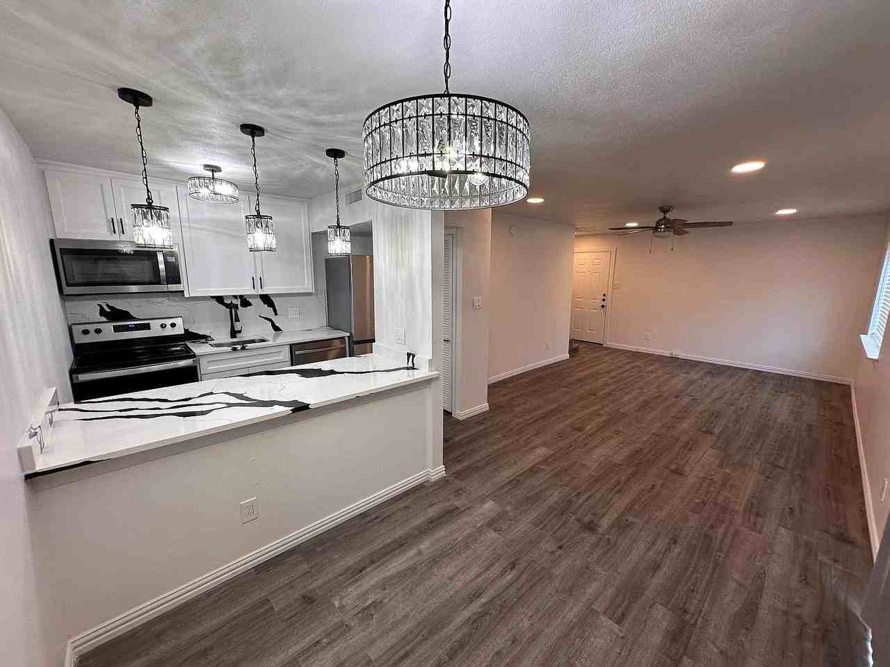 4011 Cole Ave #111