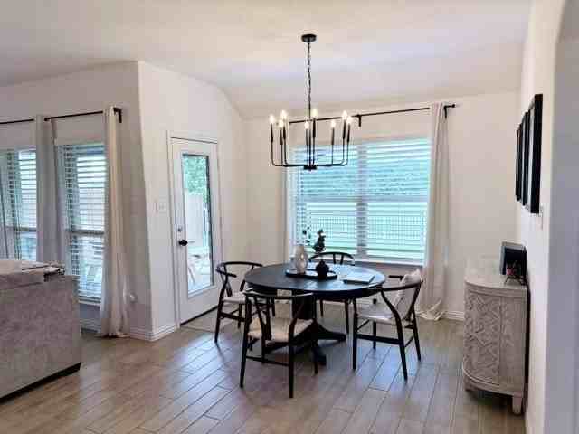 2036 Meliana Dr - Photo 6 of 20