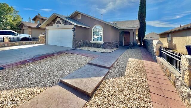 12060 Braveheart Ave - Photo 4 of 26