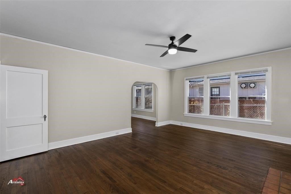 741 Cecile Pl - Photo 3 of 7