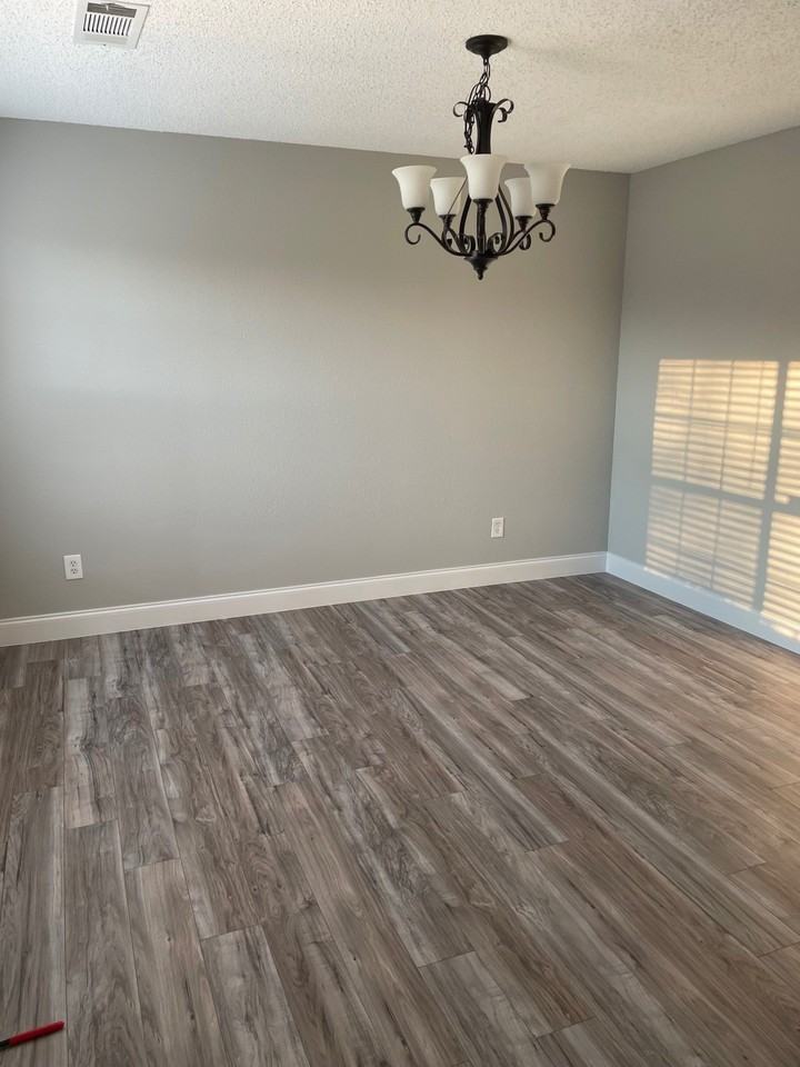 8007 Galley St - Photo 3 of 29