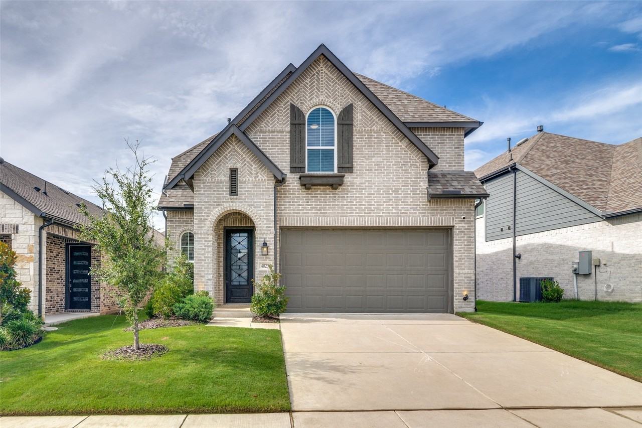 4023 Anglers Way - Photo 3 of 16