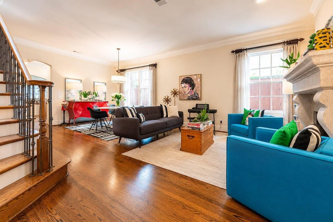 3668 Asbury St - Photo 3 of 25