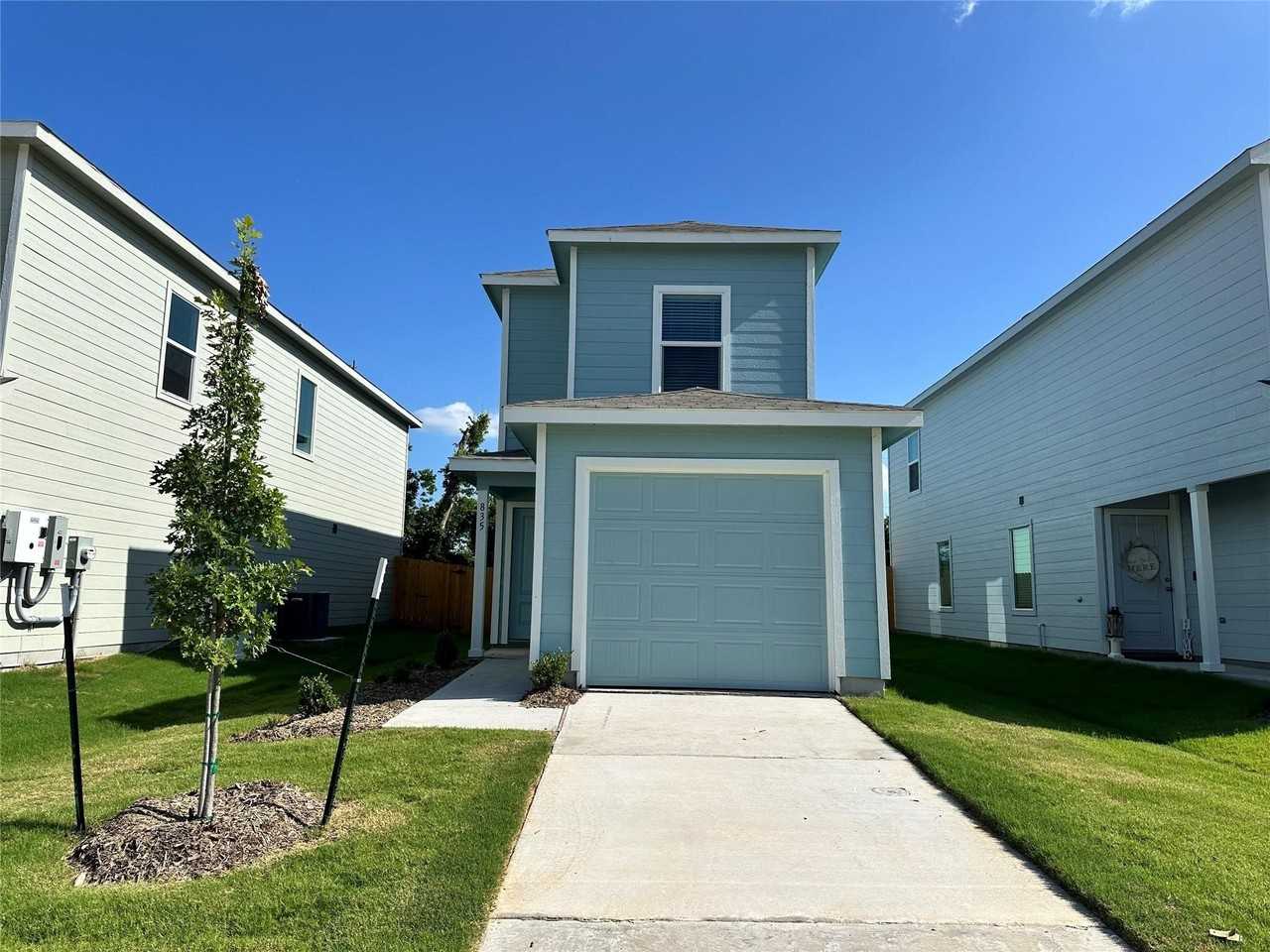835 Sandhill Crane Ln