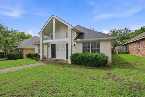 featured image of 906 W Houston St