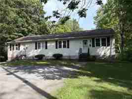 featured image of 300A Verona St