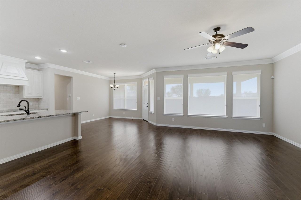 7437 Aniston Way - Photo 7 of 23