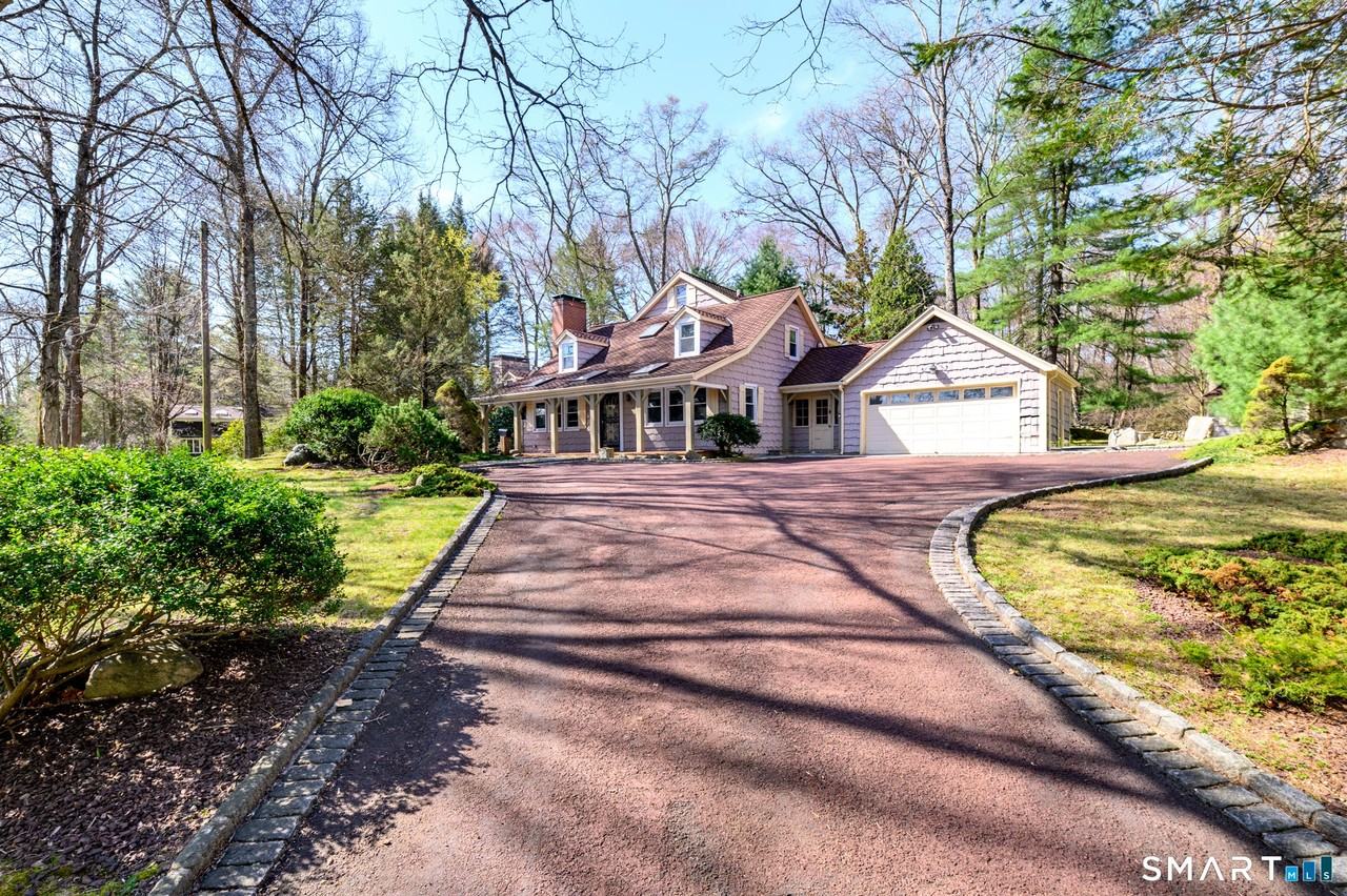 414 Riversville Rd - Photo 2 of 20