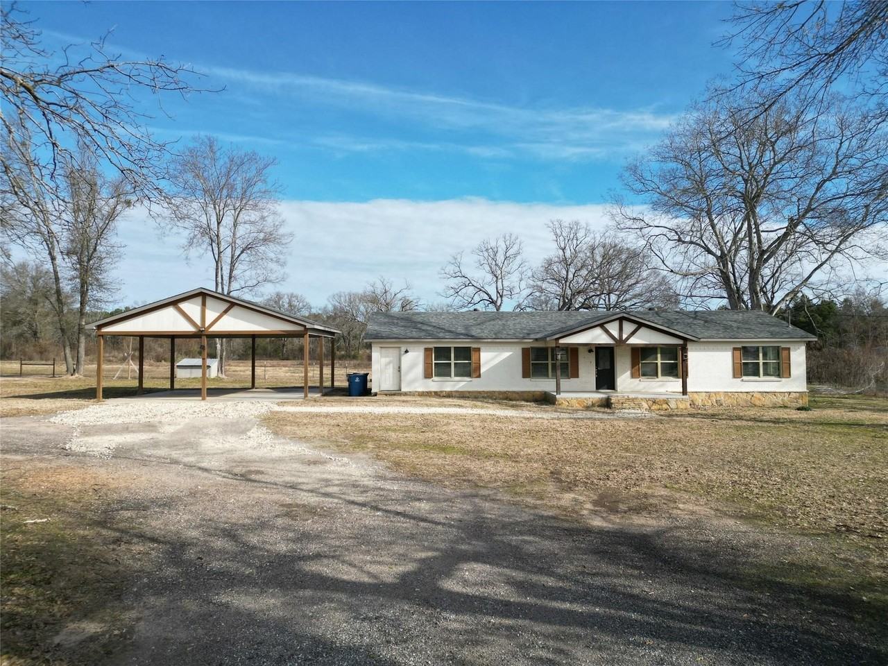 12817 Us Highway 175 E - Photo 2 of 18
