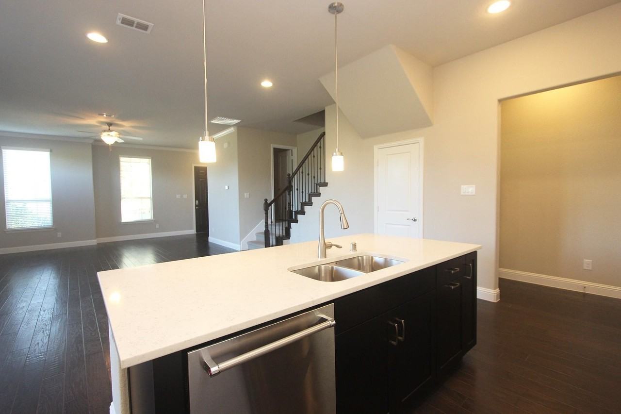 600 Ansley Way - Photo 6 of 28