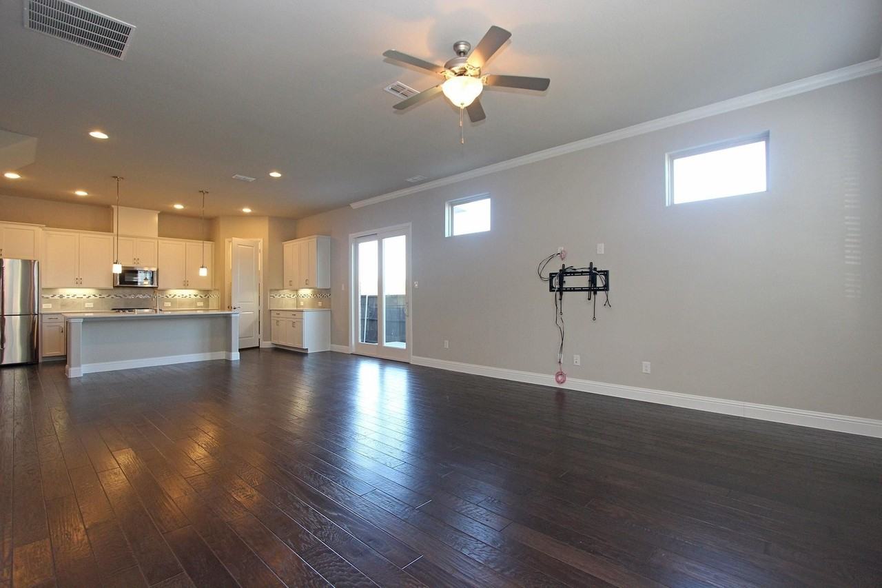 600 Ansley Way - Photo 7 of 28