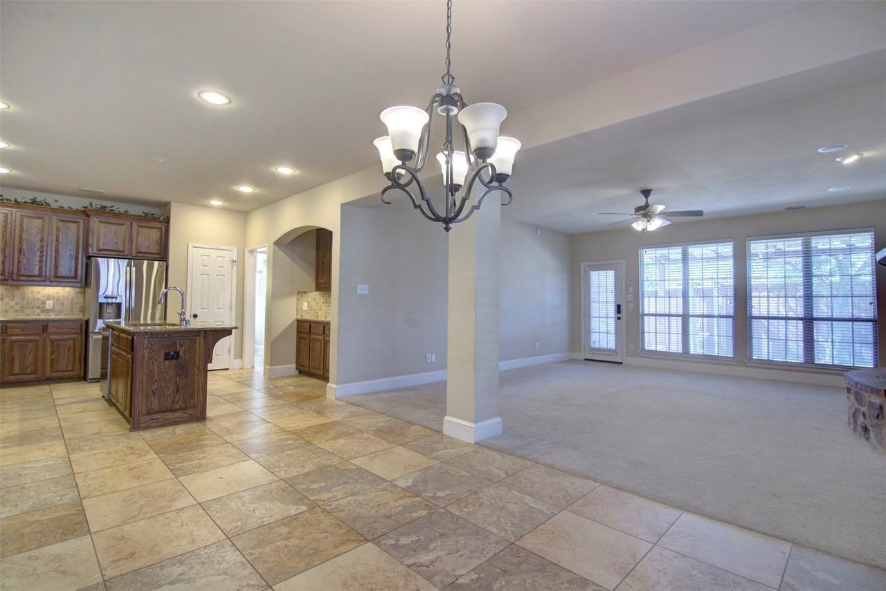 12349 Bethel Dr - Photo 7 of 31