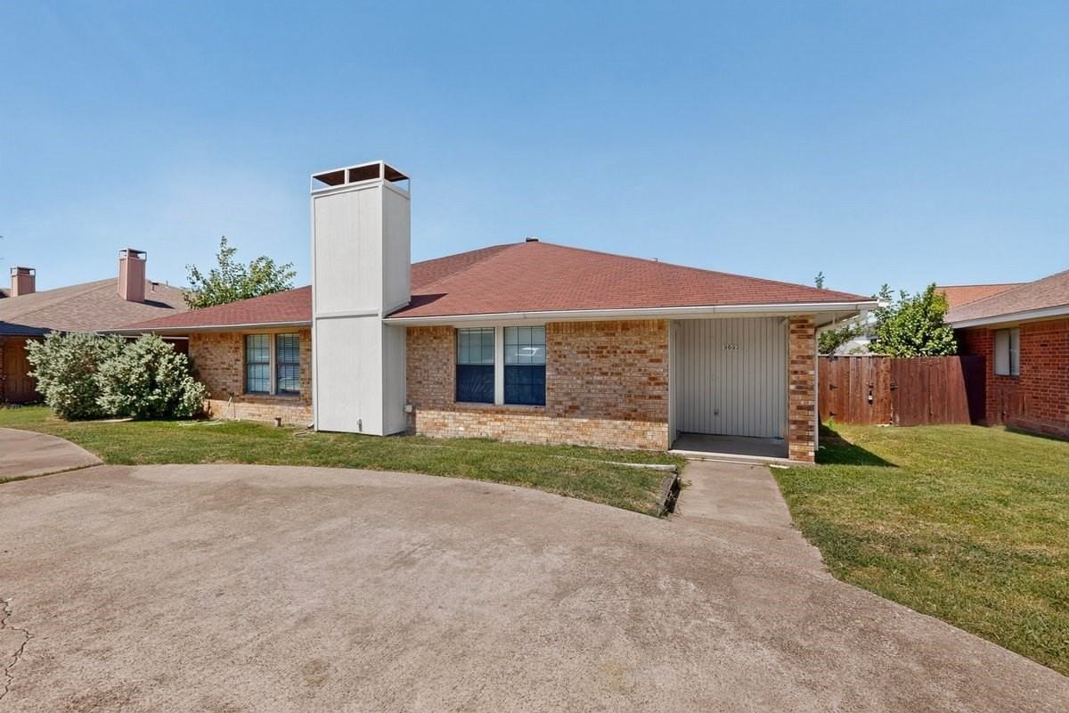 9693 Windy Ridge Rd - Photo 2 of 39