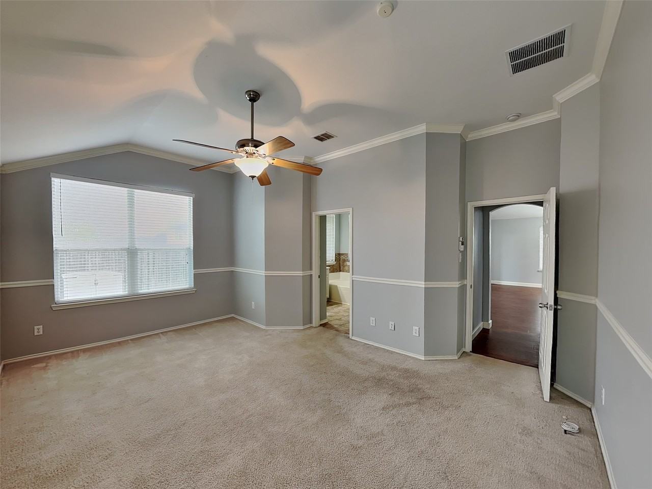 5920 Paloma Blanca Dr - Photo 6 of 15