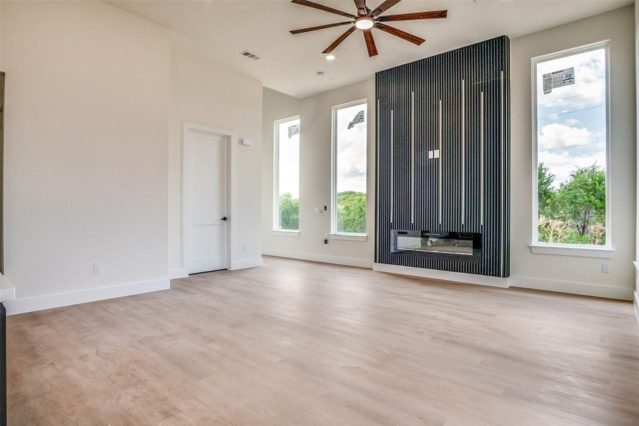 2520 Elk Trl - Photo 3 of 11