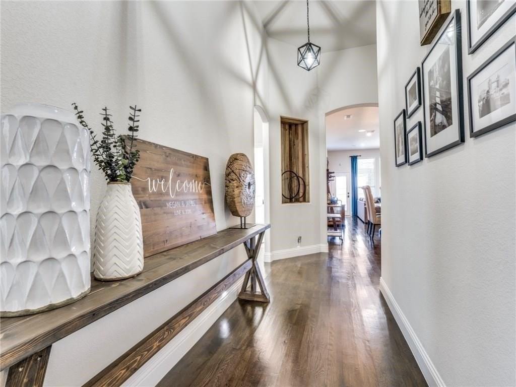 5517 Holloway Hl - Photo 4 of 23