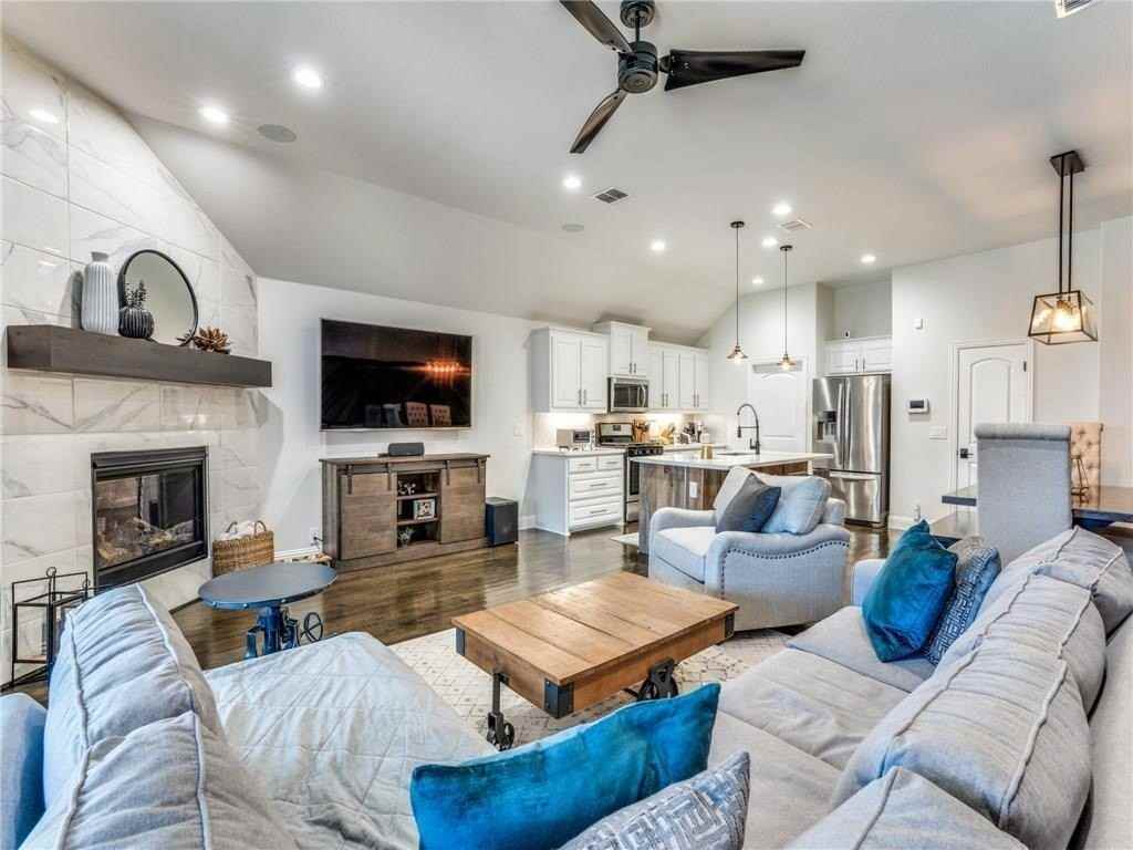 5517 Holloway Hl - Photo 6 of 23