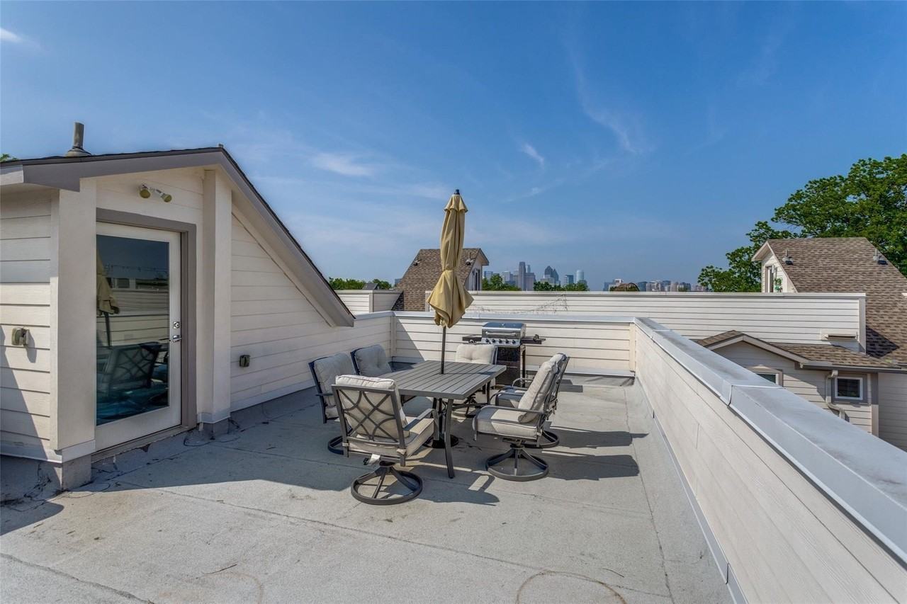 1932 Landon Ln - Photo 3 of 18