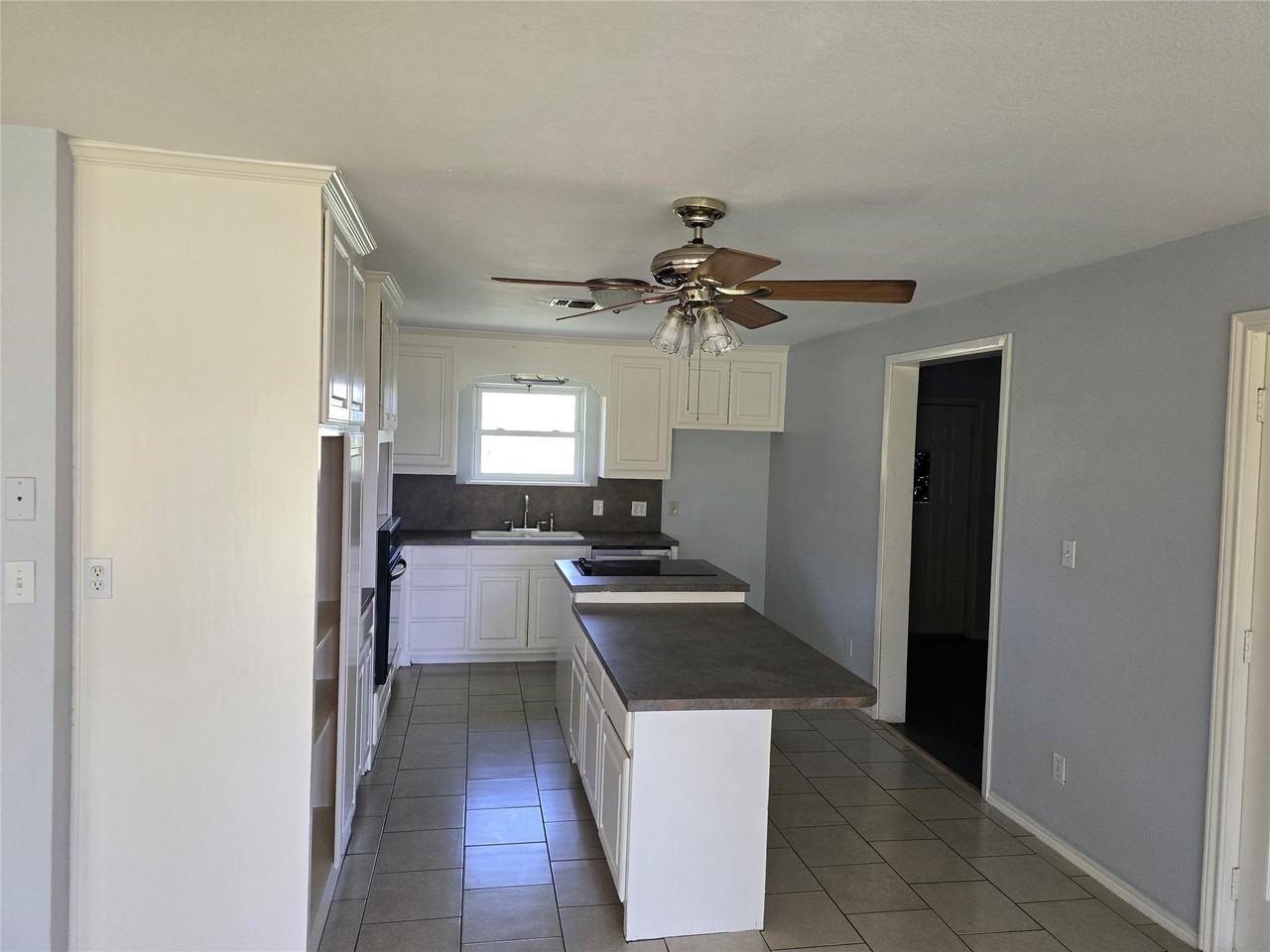 9192 County Road 423 - Photo 4 of 10