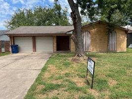 featured image of 806 Phillips Dr