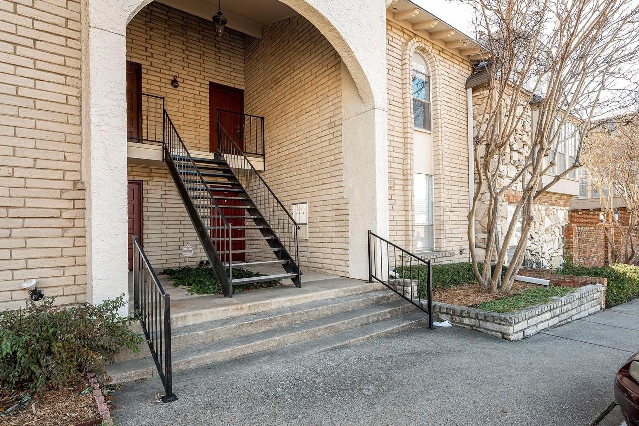 15926 Stillwood St #2072 - Photo 3 of 3