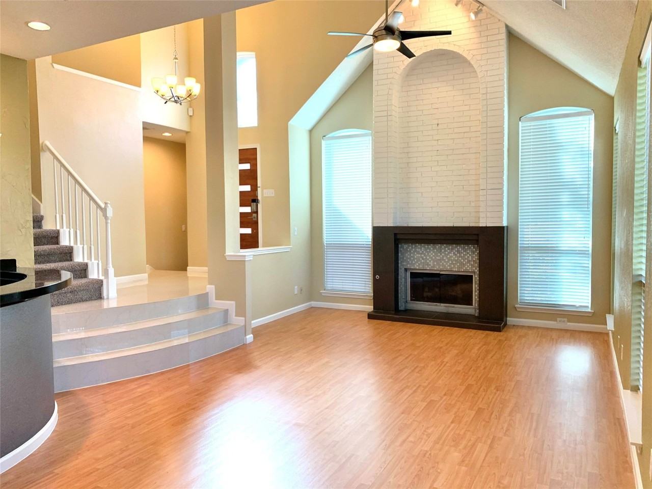 1410 Indian Lake Trl - Photo 3 of 23