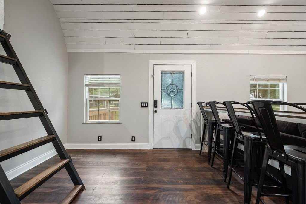 1708 Florence Dr - Photo 6 of 28