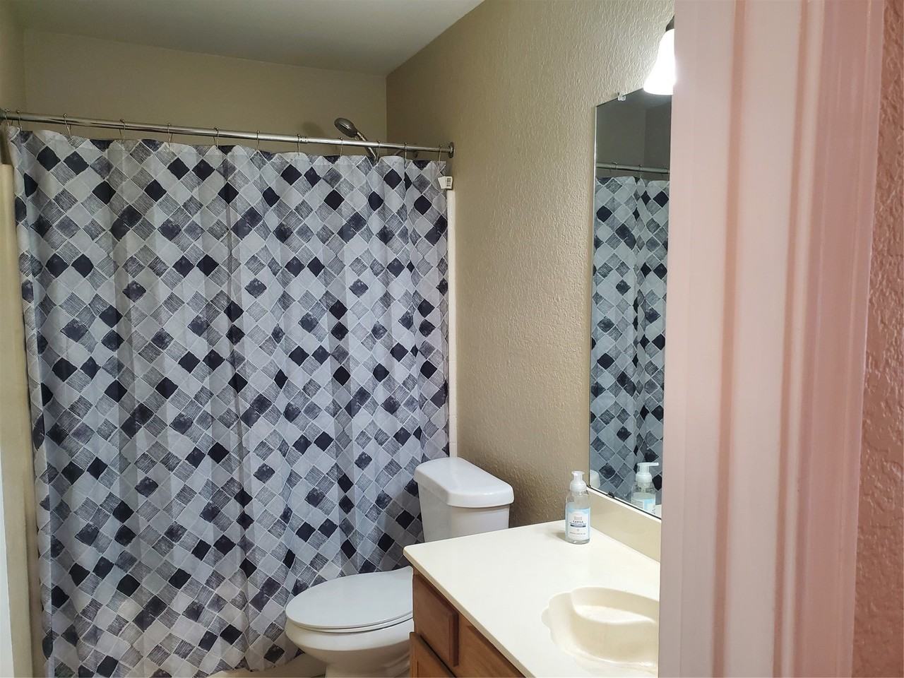 9290 Crimnson Ct - Photo 7 of 13