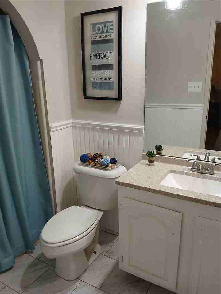 5616 Tucker St - Photo 4 of 18