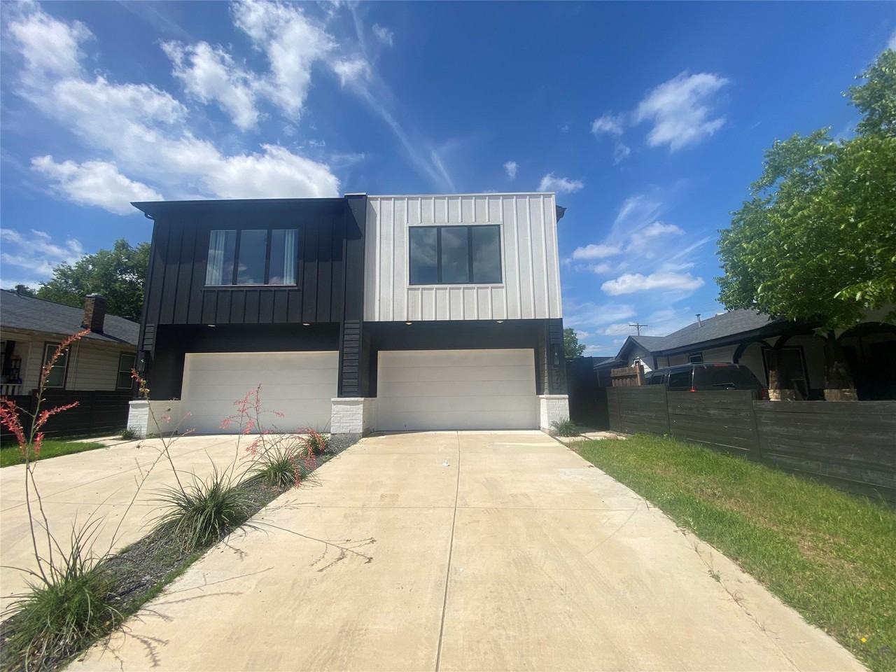 805 S Glasgow Dr