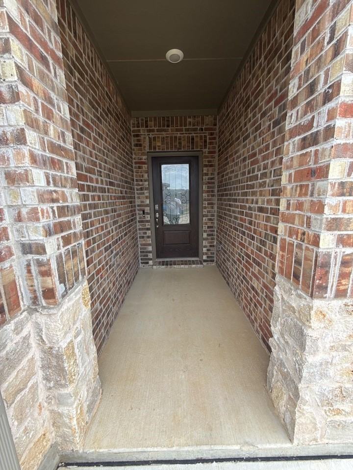 3815 Cribbing Trl - Photo 2 of 34