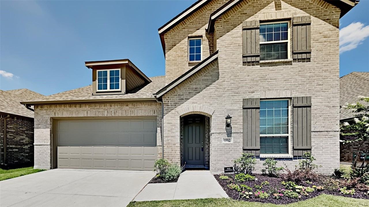 1552 Seminole Dr - Photo 2 of 25
