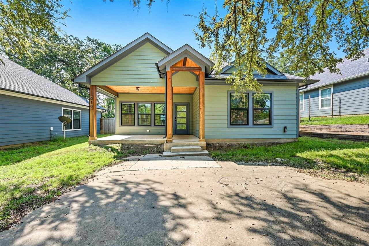 608 E Texas St #610