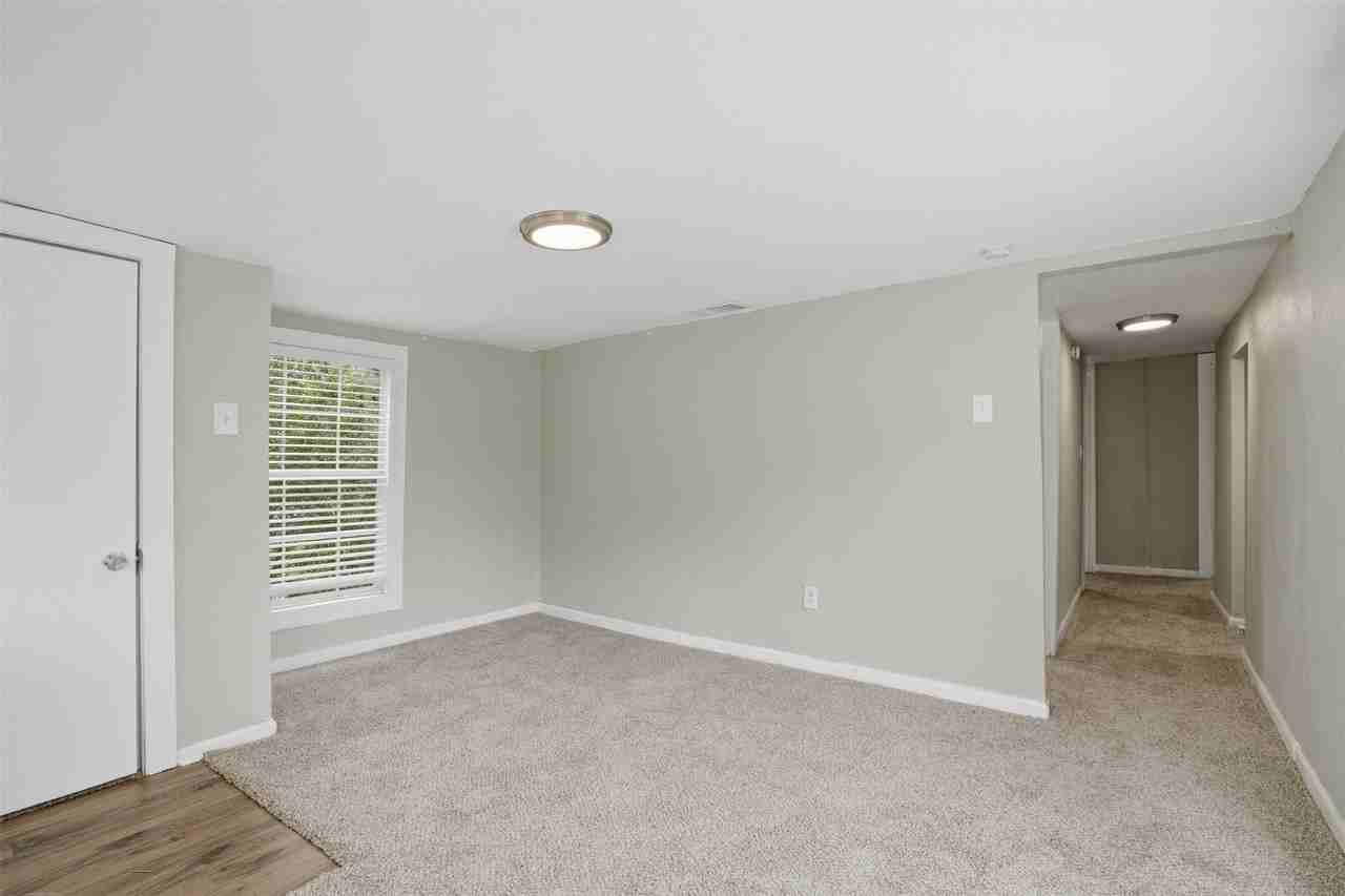 1214 Jones St - Photo 7 of 25
