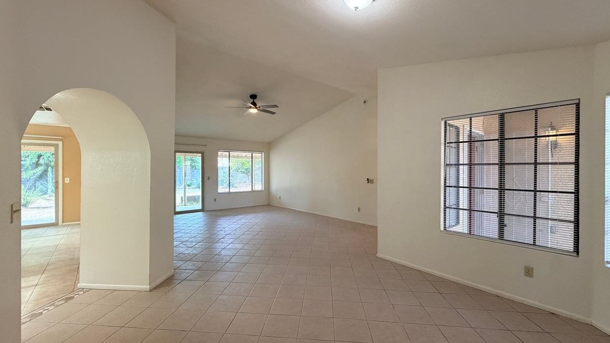 1559 E Whitten St - Photo 7 of 22