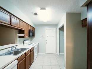 1901 Wyatt Dr - Photo 6 of 15
