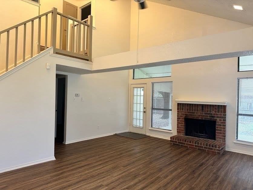 249 Stallion Dr - Photo 5 of 35