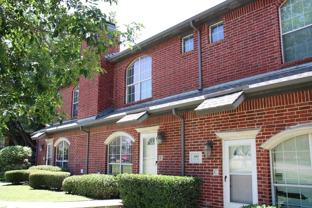 400 Central Park Dr - Photo 1 of 1