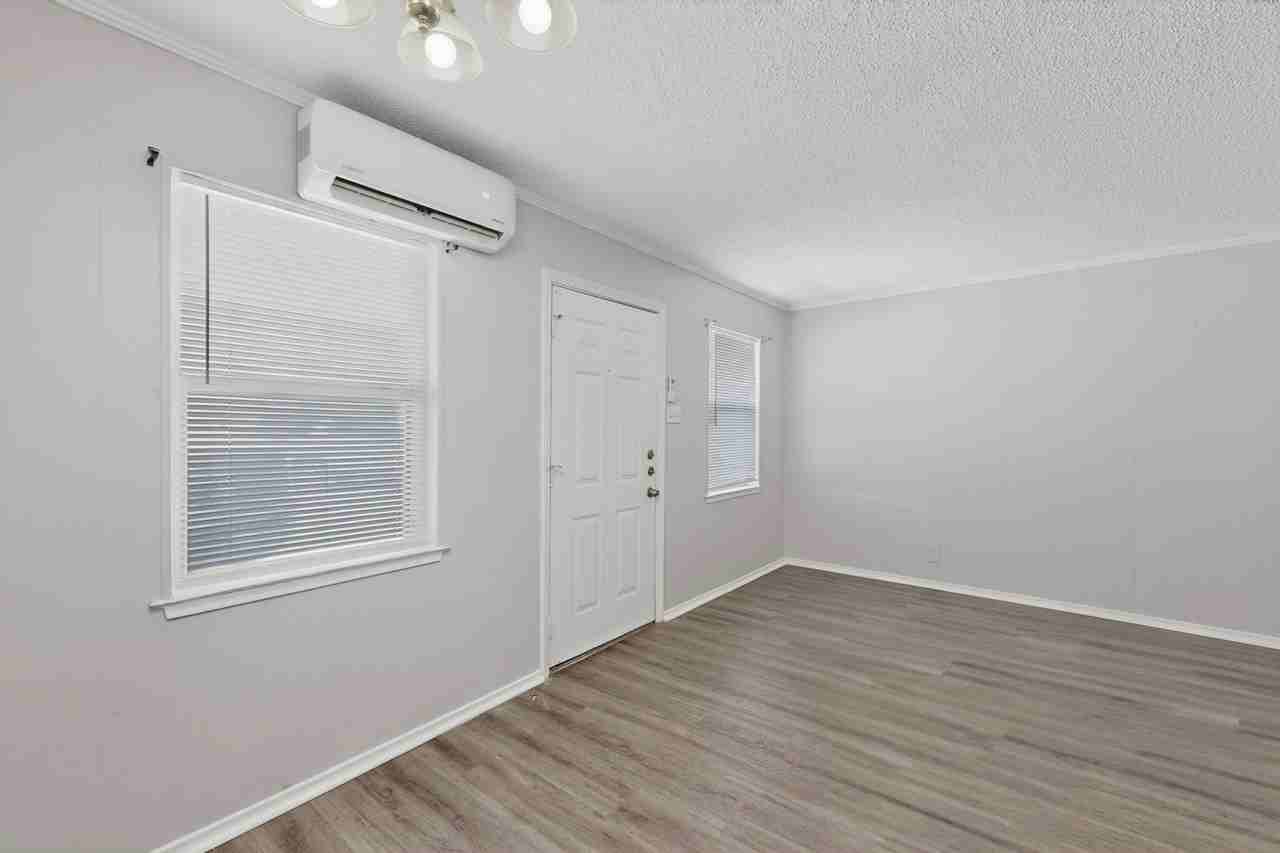 1585 N Mill St - Photo 6 of 17