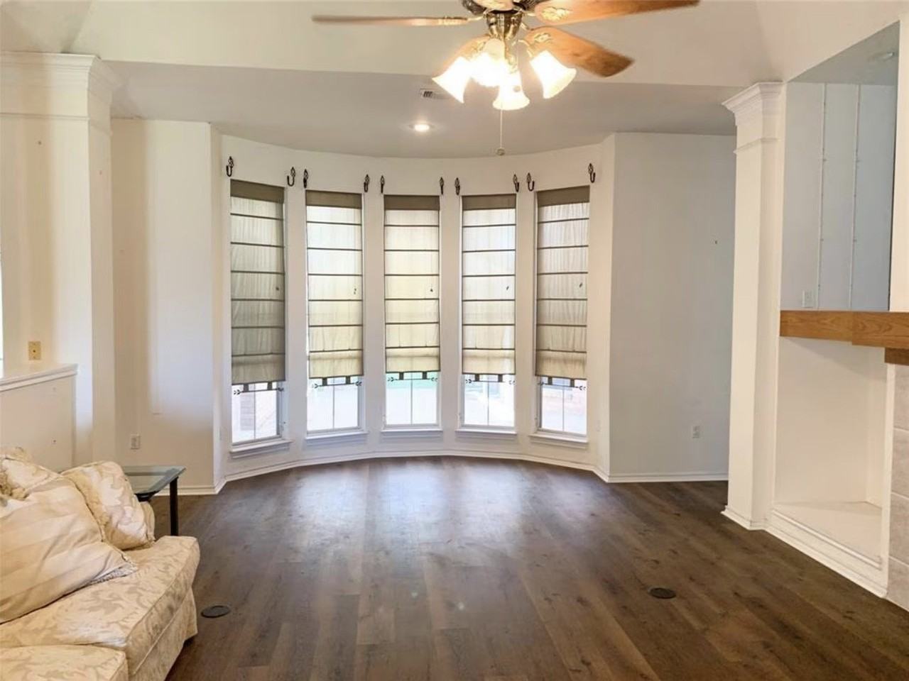 566 County Road 3745 - Photo 2 of 20