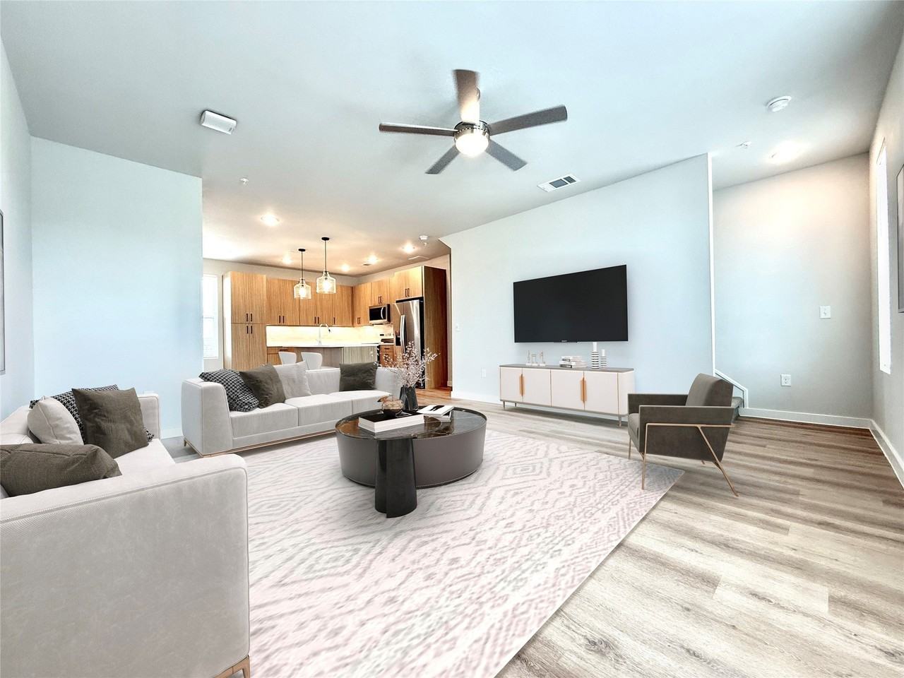 540 Foxglove Rd - Photo 4 of 39