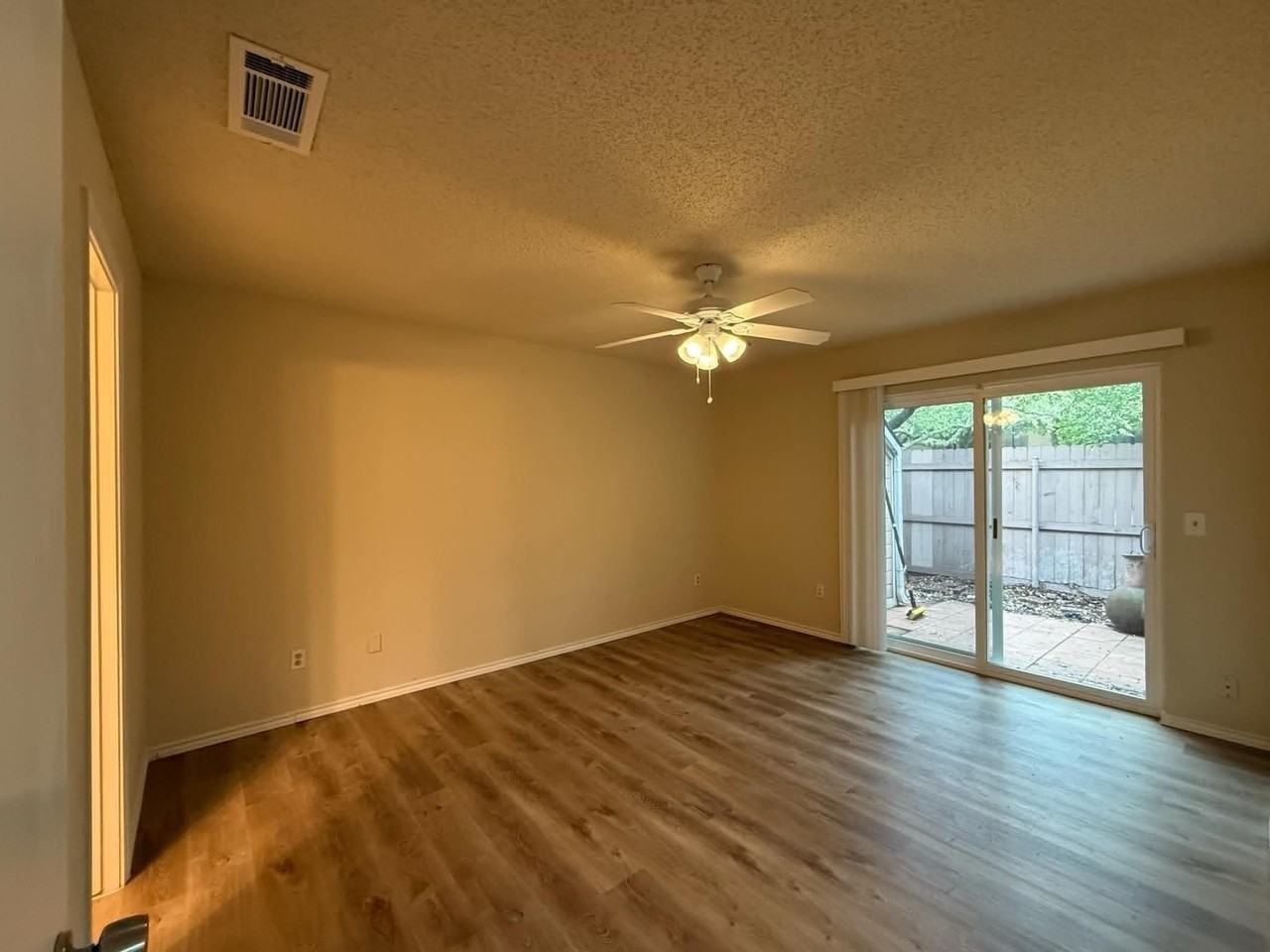 17820 Windflower Way #404 - Photo 6 of 12