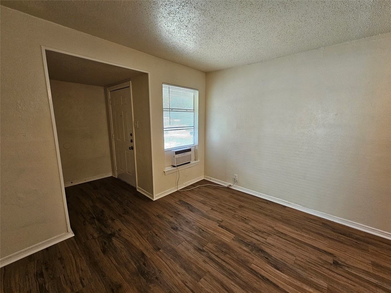 6540 Hollis Ave - Photo 2 of 16