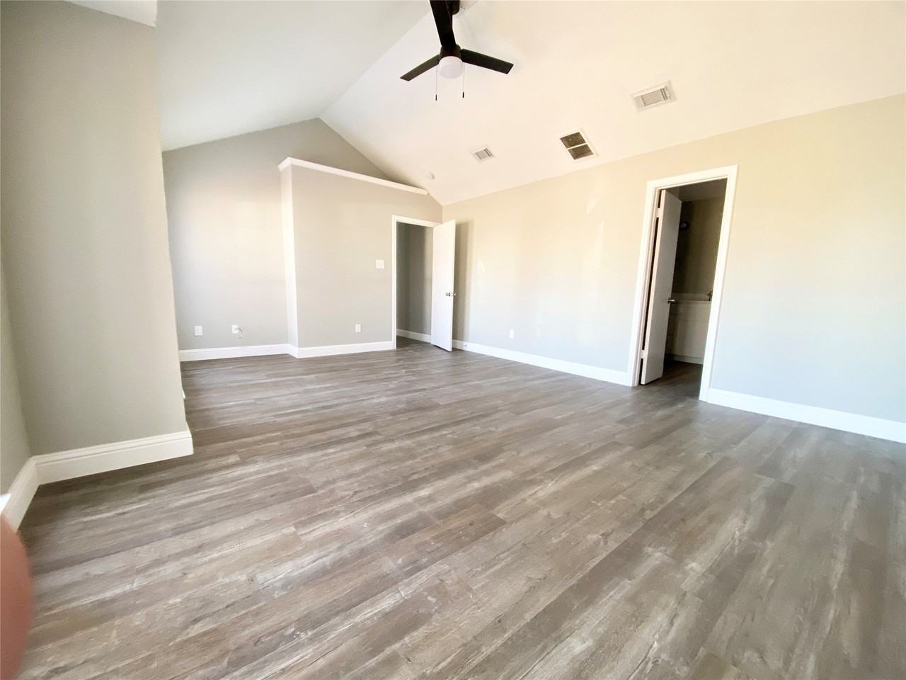 3714 Catalina St - Photo 7 of 7