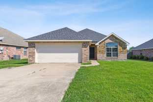 110 Magnolia St - Photo 1 of 1