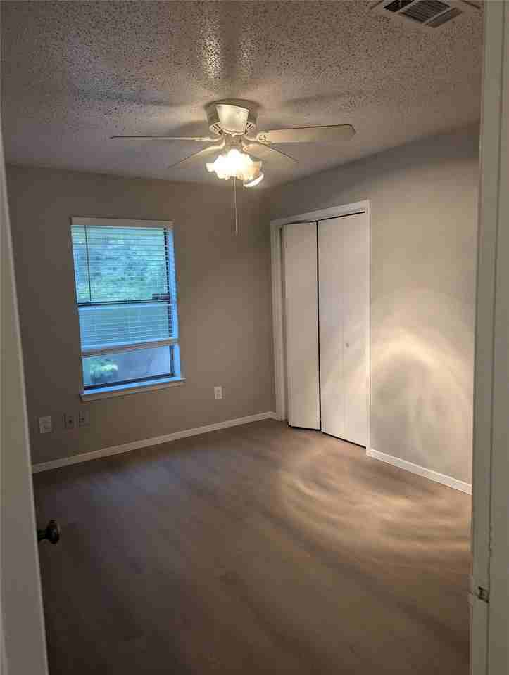 819 Betty Ct - Photo 5 of 7
