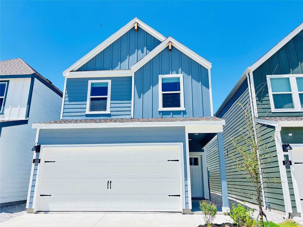 120 Redwood Rd